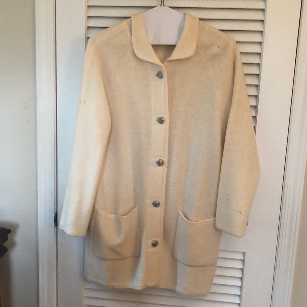 Cream soft sweater cardigan